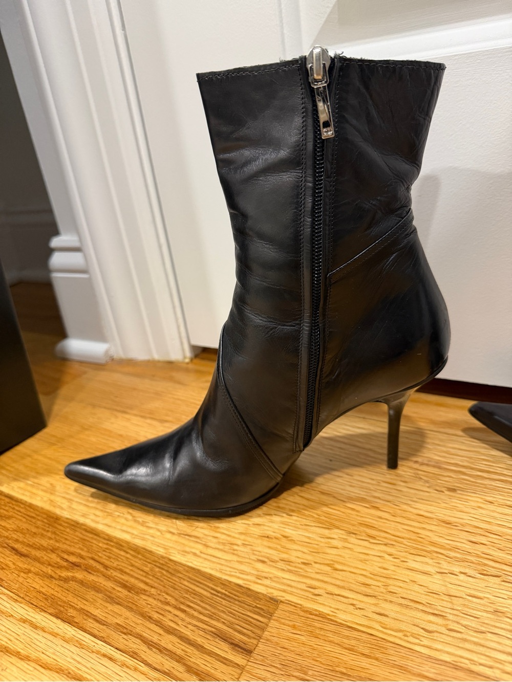 2004 I Heart Dior Black Leather Pointed Ankle Boots with Silver Logo Accent - Picture 3 of 4